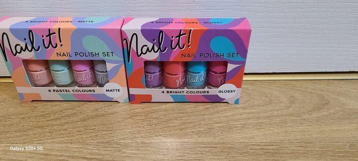 Lot de deux coffret vernis à ongles neuf - photo numéro 4