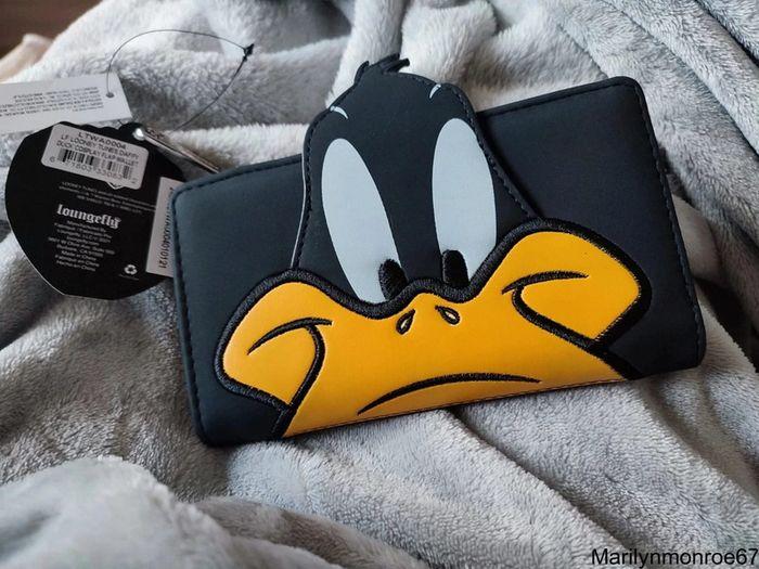 Porte-monnaie daffy duck Looney tunes loungefly - photo numéro 1