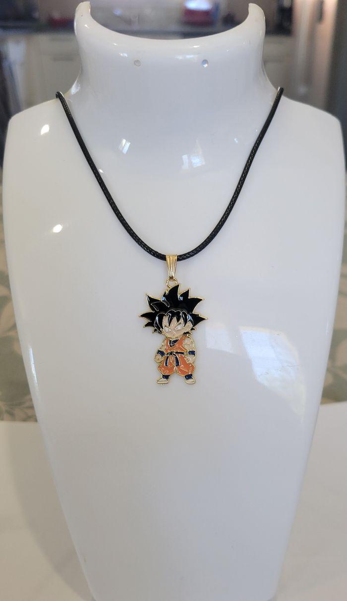 COLLIER DRAGON BALL Z SANGOKU CORDON NOIR MODELE 2 ! NEUF ! - photo numéro 1