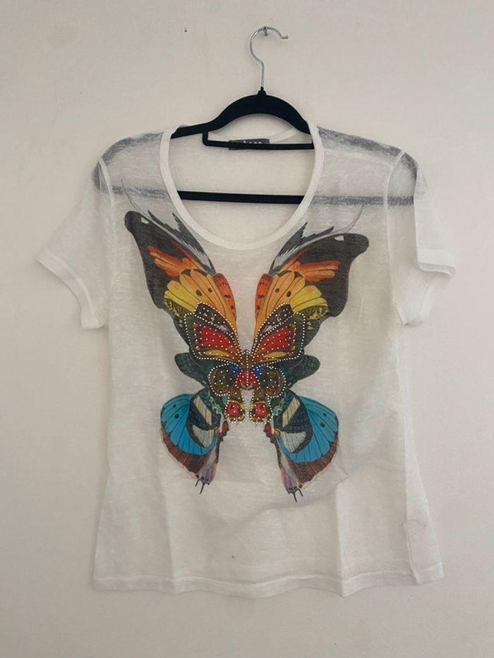 Tee shirt papillon - photo numéro 1