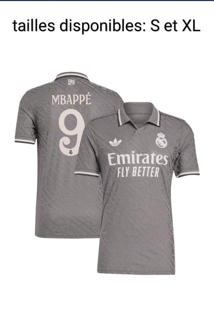 maillot de foot - photo numéro 1