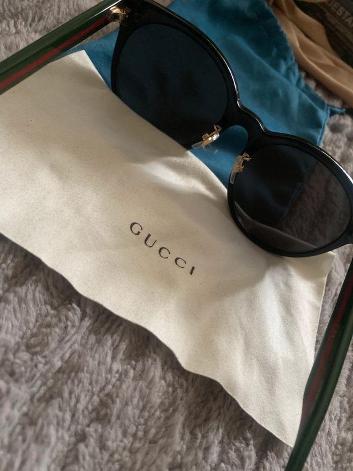 Lunette solaire GUCCI - photo numéro 3