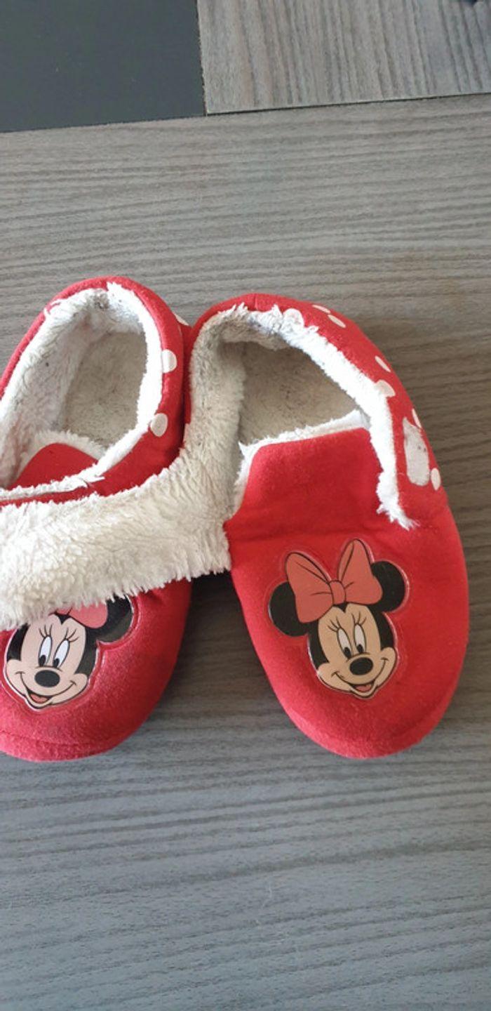 Chaussons chaud minnie disney taille 30 - photo numéro 9