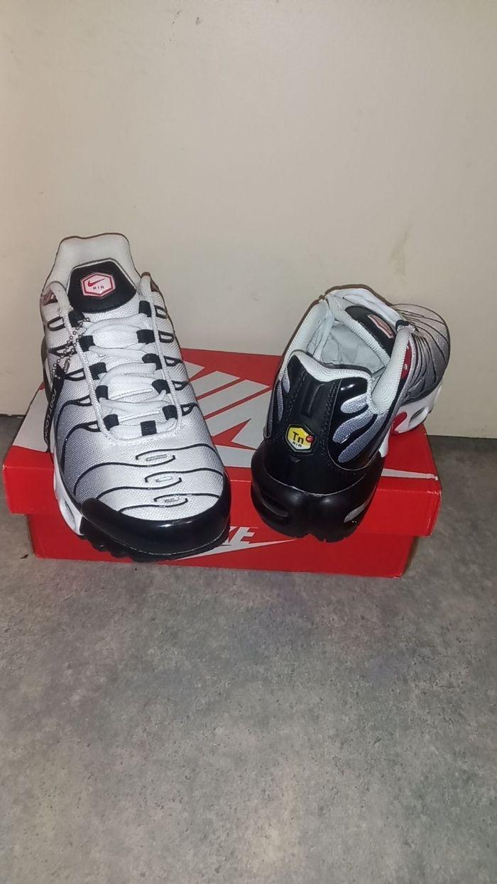 Nike air max plus - photo numéro 2