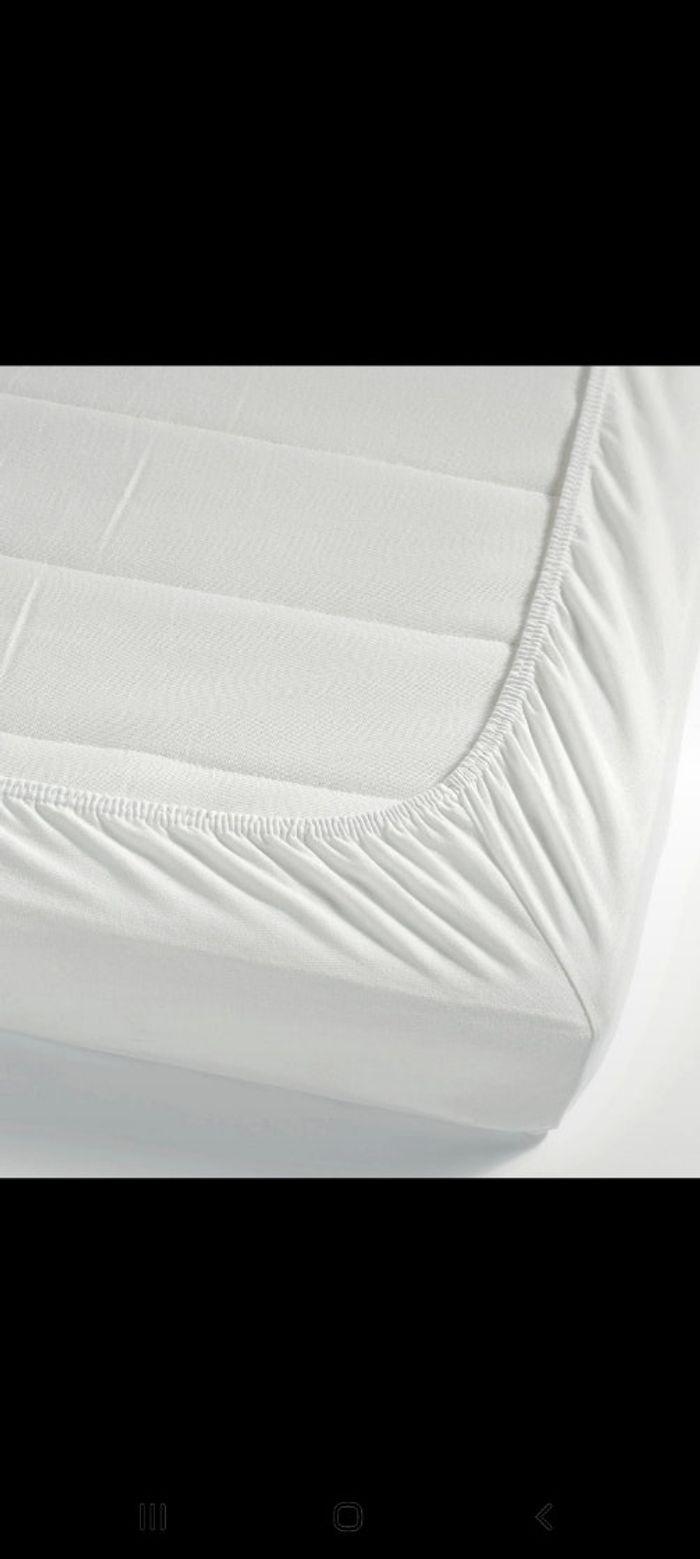 Draps housse blanc 70 x 140 cm neuf plusieurs de disponibles