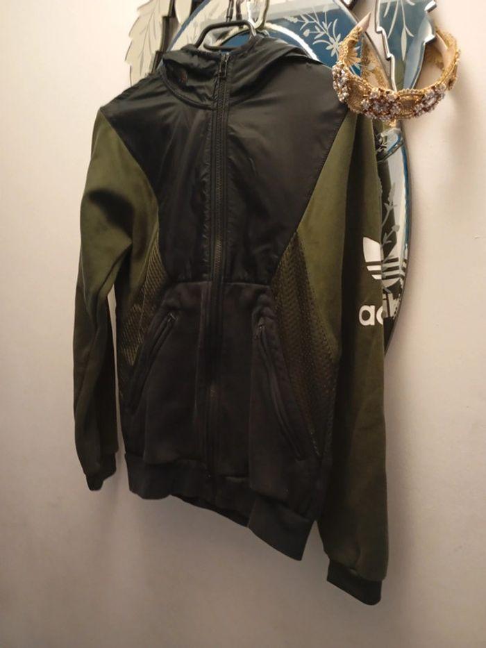 Superbe veste adidas xs - photo numéro 2