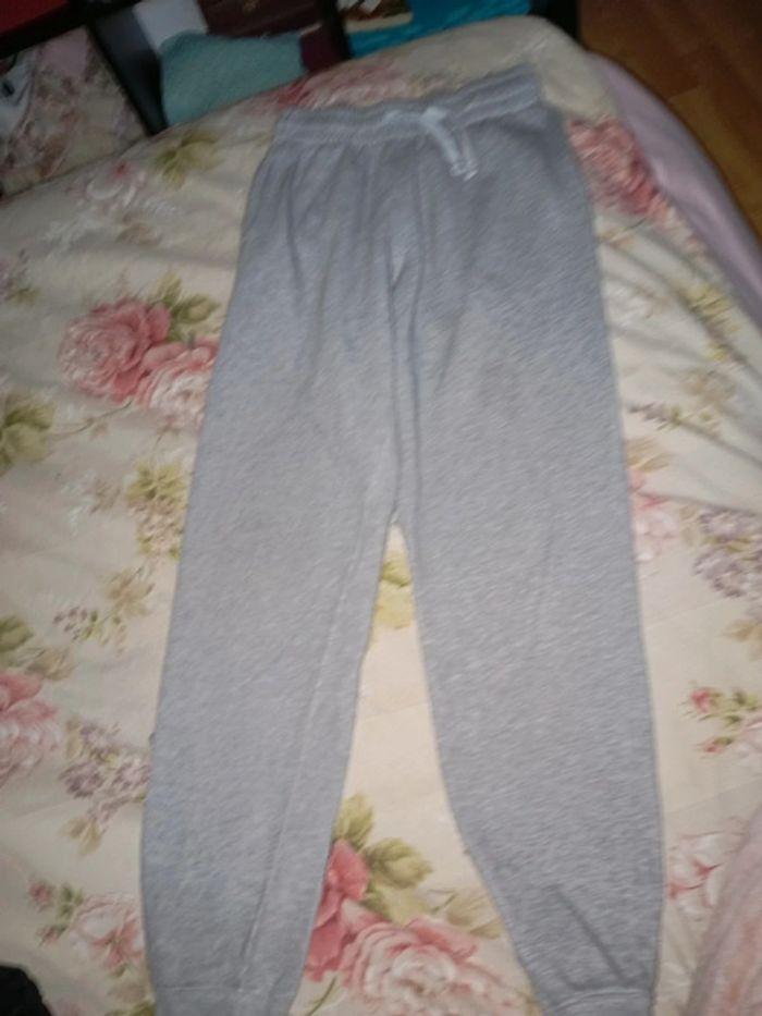 Pantalon hm sport gris t xs - photo numéro 1