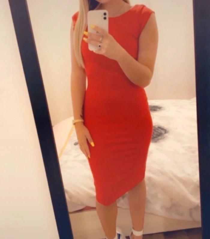 Robe rouge soirée