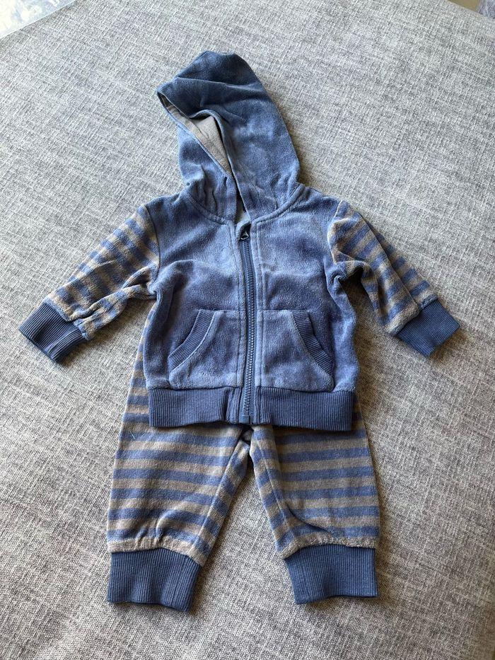 Lot 14 vetements bébé 1 mois - photo numéro 4