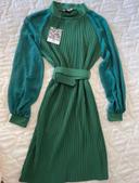 Robe plissée verte 38