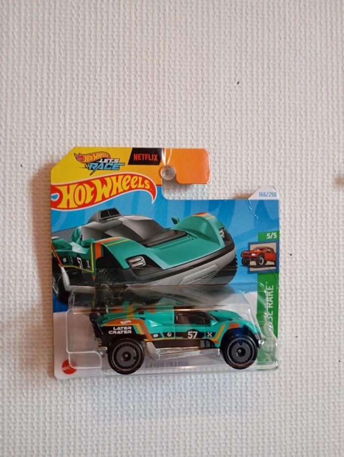 Lot de 2 voitures Hot Wheels neuve - photo numéro 6