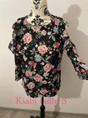 Blouse fluide manches 3/4 noir motifs fleurs multicolore épaule volant ouverte kiabi taille S