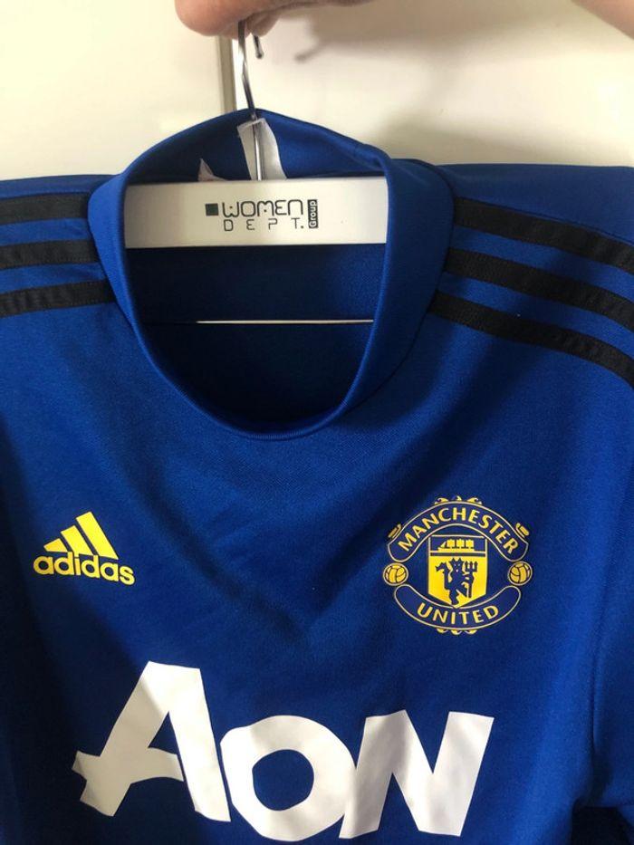 Maillot Manchester United . Adidas . 15/16 ans . Taille CS - photo numéro 9