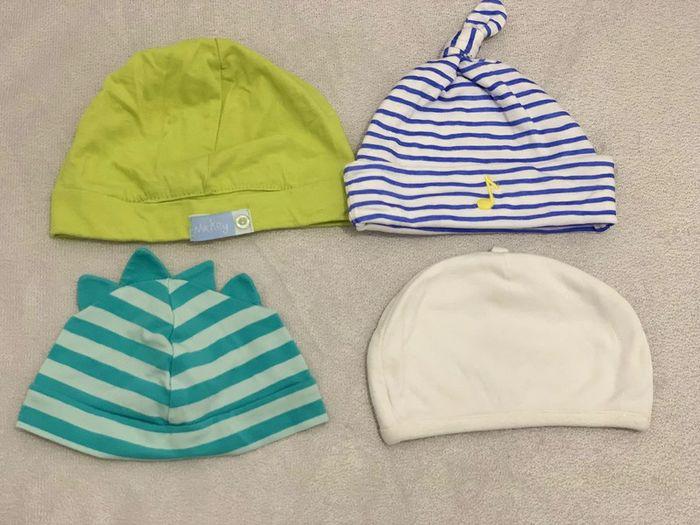 Lot bonnets T2