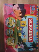 Scrabble junior Dora