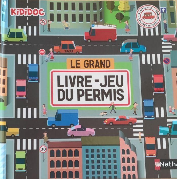 Livre jeu sur le permis - photo numéro 1