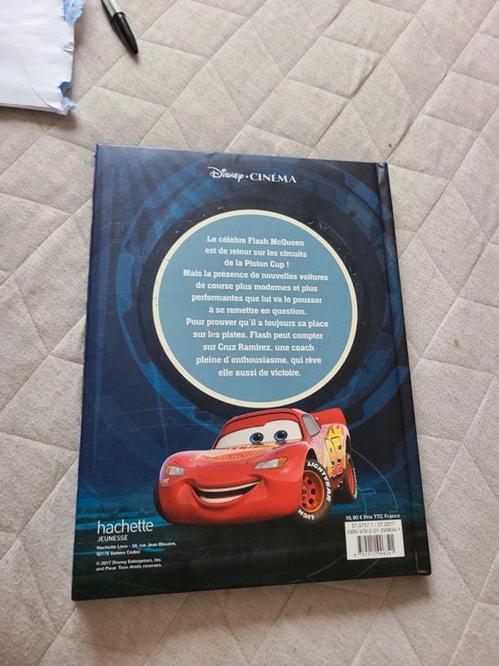 Gros livre cars 3 - photo numéro 4