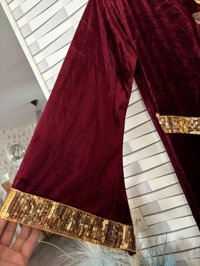 robe traditionnelle velours bordeaux TU - photo numéro 2