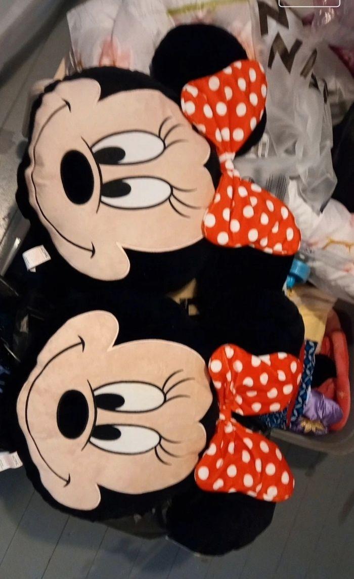 2 coussins tete minnie disney - photo numéro 1