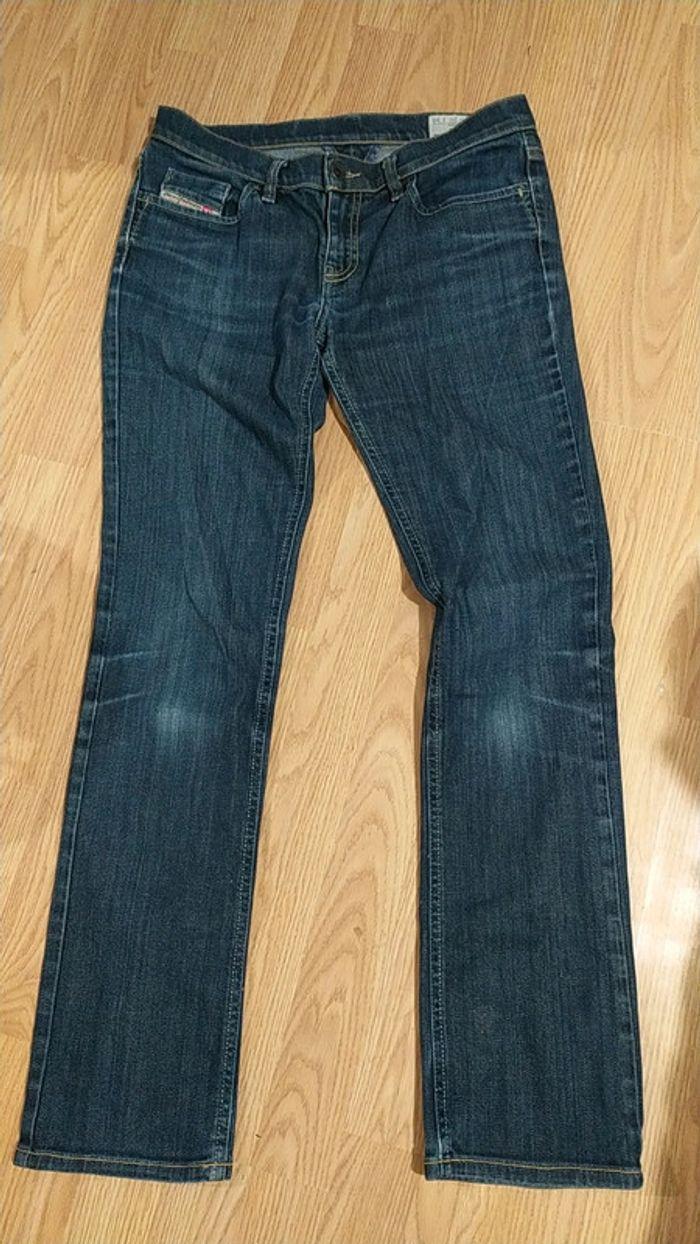 Jeans Diesel W29 L30 - photo numéro 1