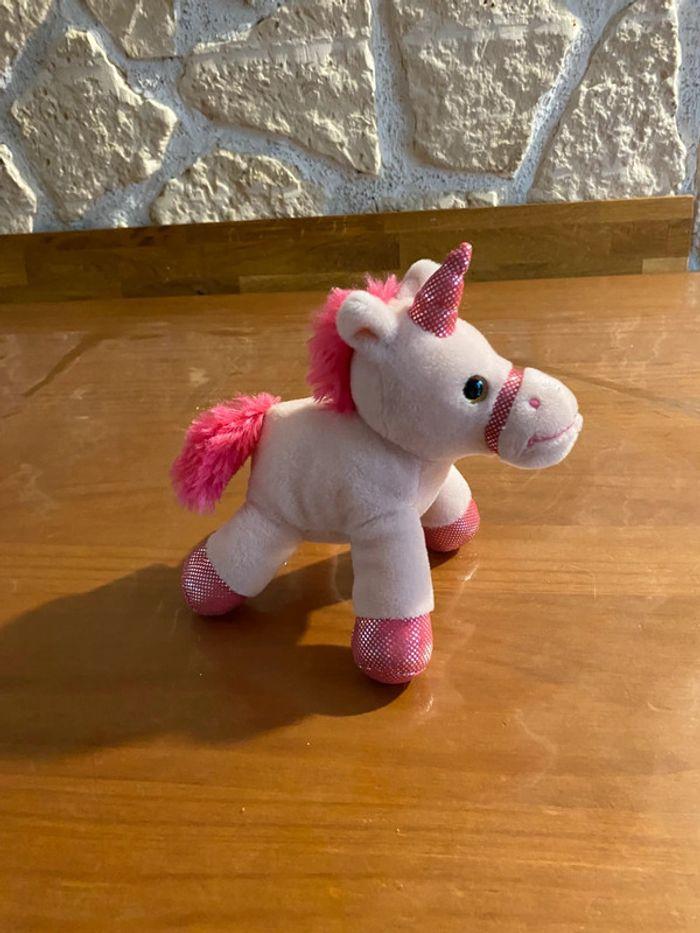 Petite peluche licorne - photo numéro 3