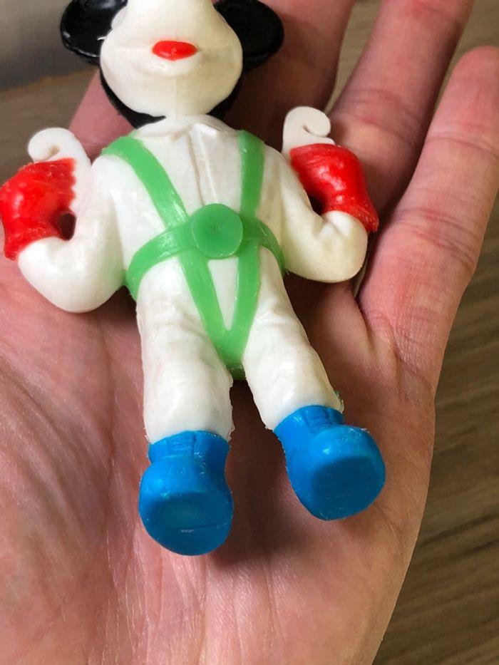 Très ancienne figurine Mickey Walt Disney parachutiste made in France vintage - photo numéro 5