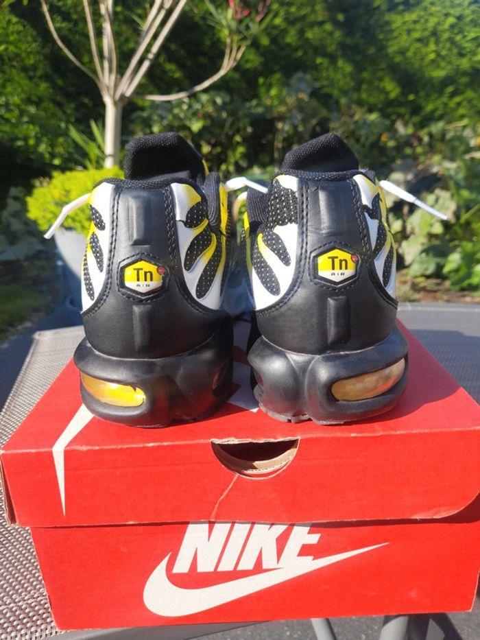 Nike Air Max Plus TN Noir et Jaune Taille 43 - photo numéro 5