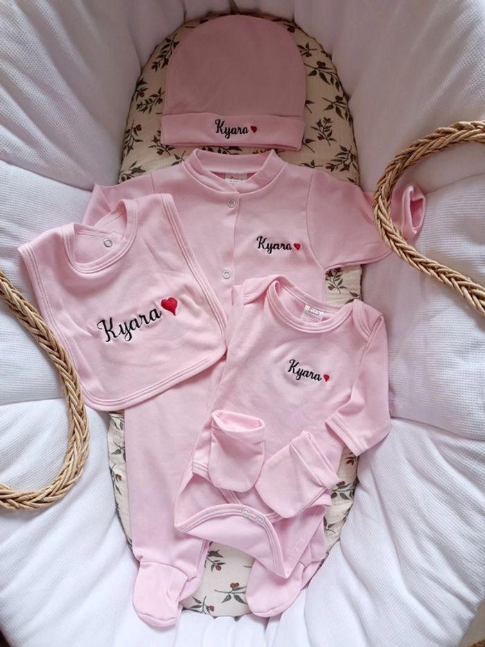 Ensemble complet rose pyjama 5 pièces 100% coton à personnaliser - photo numéro 1