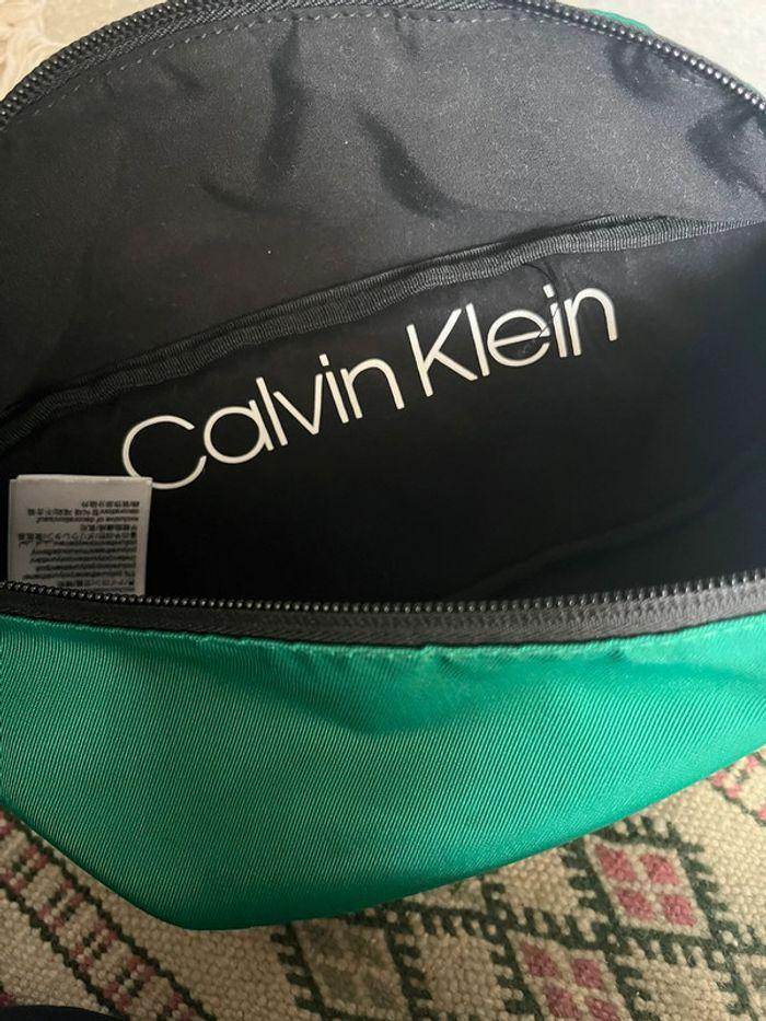 Sacoche Calvin Klein - photo numéro 3