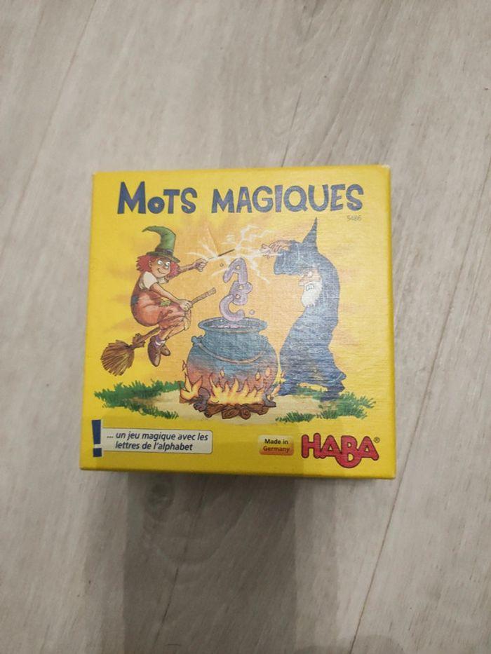 Mots magiques - photo numéro 1