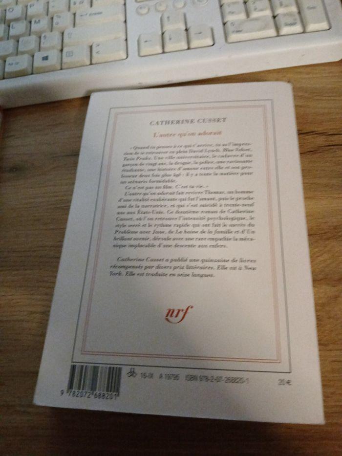 LIVRE L AUTRE QU ON ADORAIT DE CATHERINE CUSSET - photo numéro 2