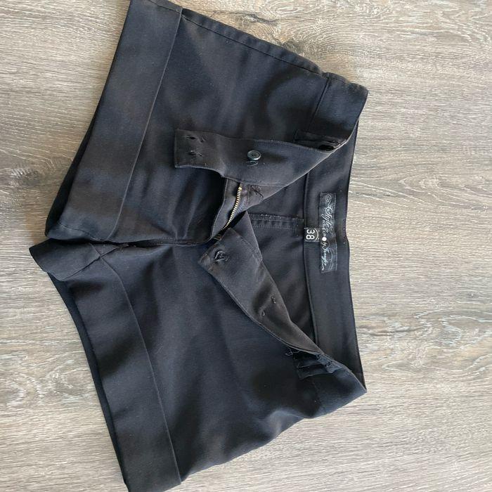 Short noir taille 38