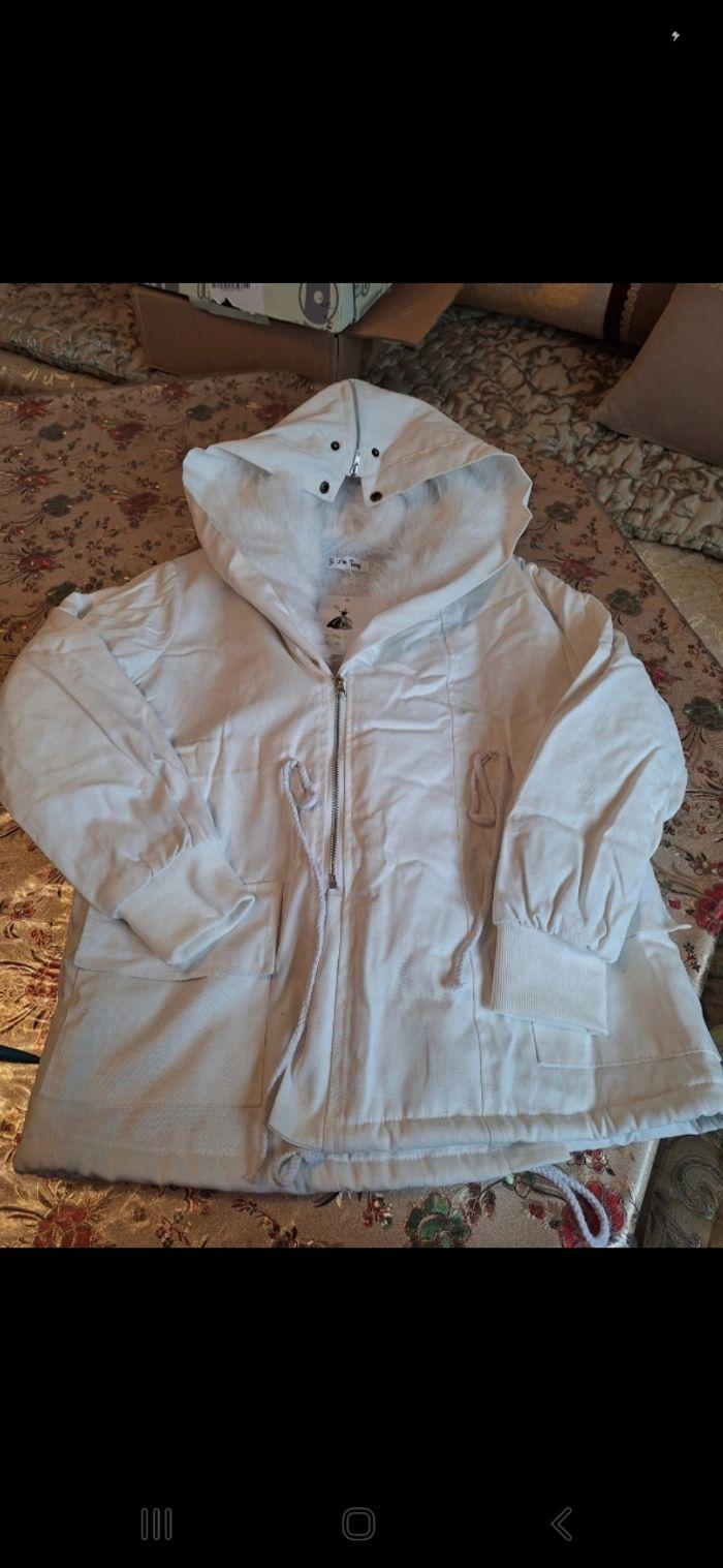 Manteau femme blanc  taille 38 neuf - photo numéro 1