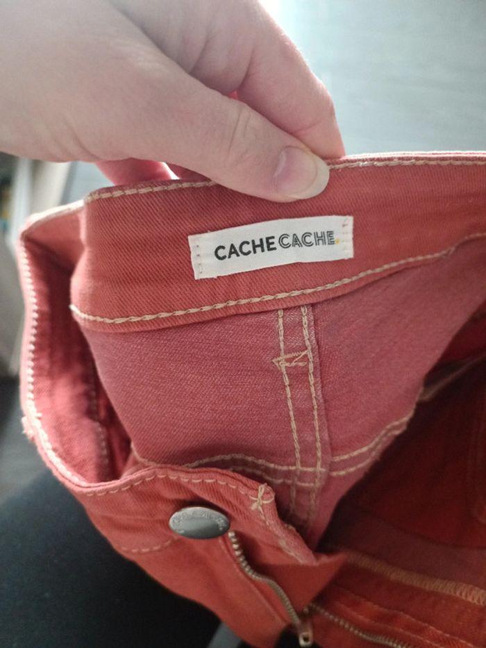 Jean cache cache - photo numéro 2