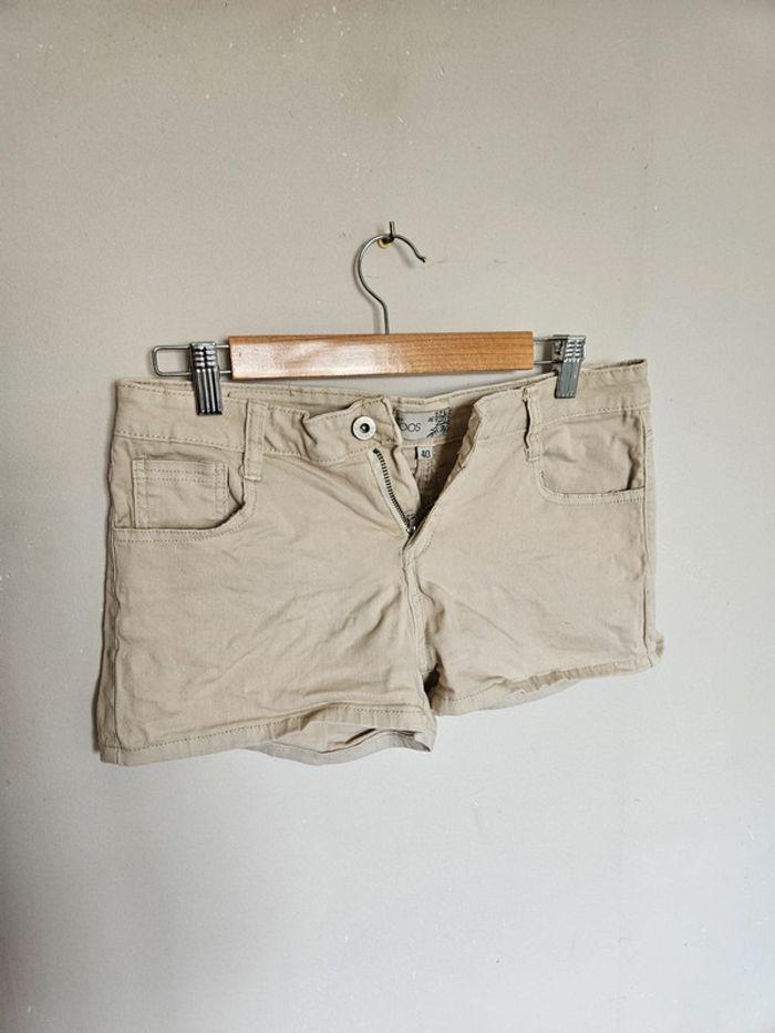 Short Joos taille 40 - photo numéro 1