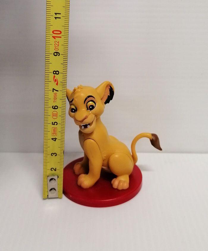 Figurine Disney Simba. - photo numéro 1