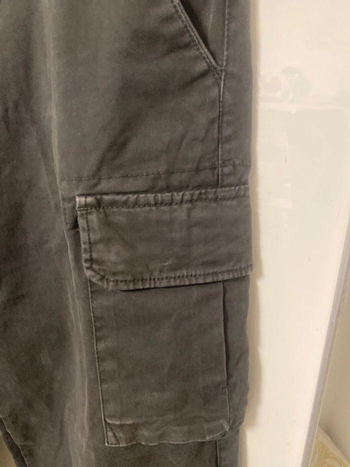 Pantalon cargo. Taille M. - photo numéro 3