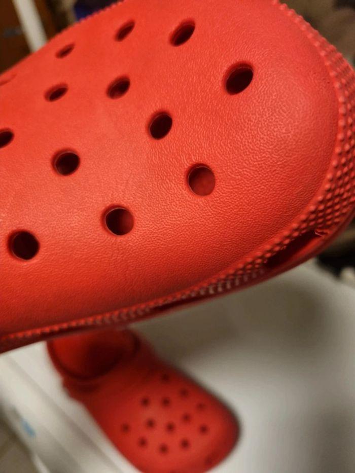 🌺 crocs femme rouge taille 10 - photo numéro 6