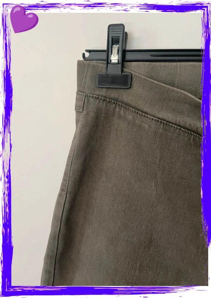 Pantalon Jeans / Taille 42 - photo numéro 2