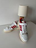 Adidas rouge/blanc 36