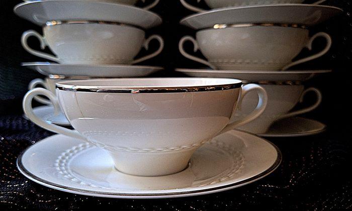 10 tasses porcelaine - photo numéro 2