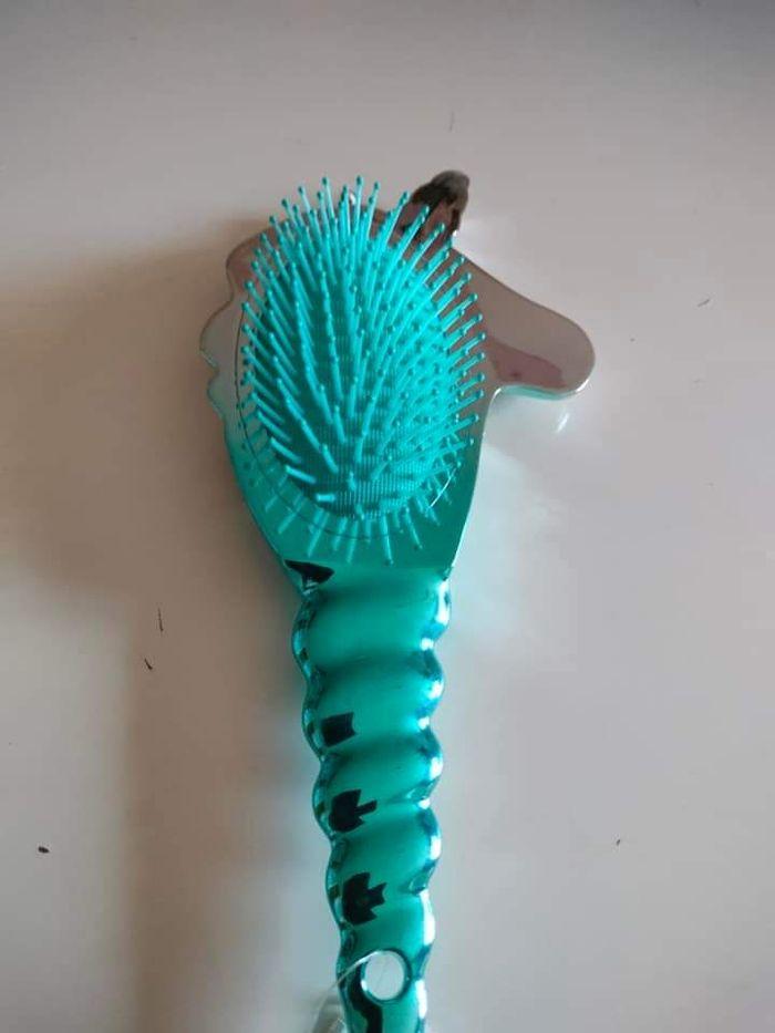 Brosse à cheveux licorne - photo numéro 2