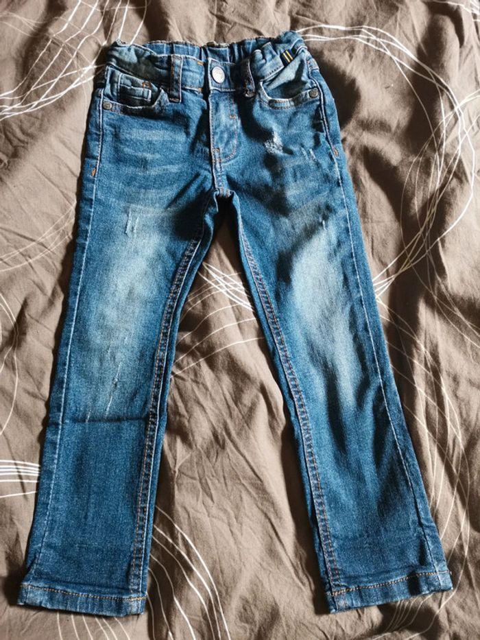 Pantalon jean garçon 4 ans - photo numéro 1