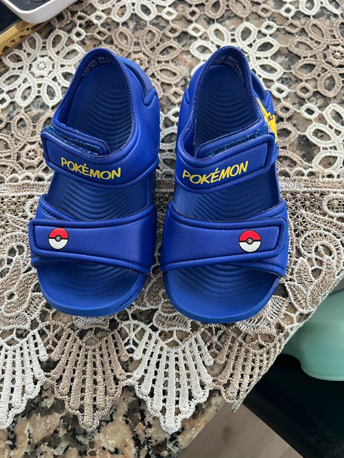 Chaussure Pokémon taille 25 - photo numéro 1