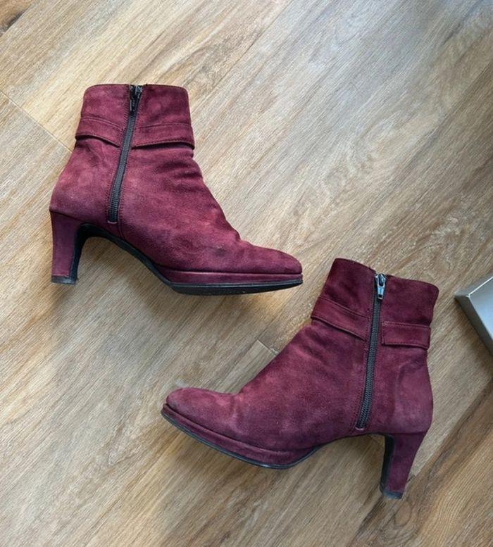 Bottines à talons daim couleur bordeaux Pointure 37 Vera Gomma - photo numéro 3