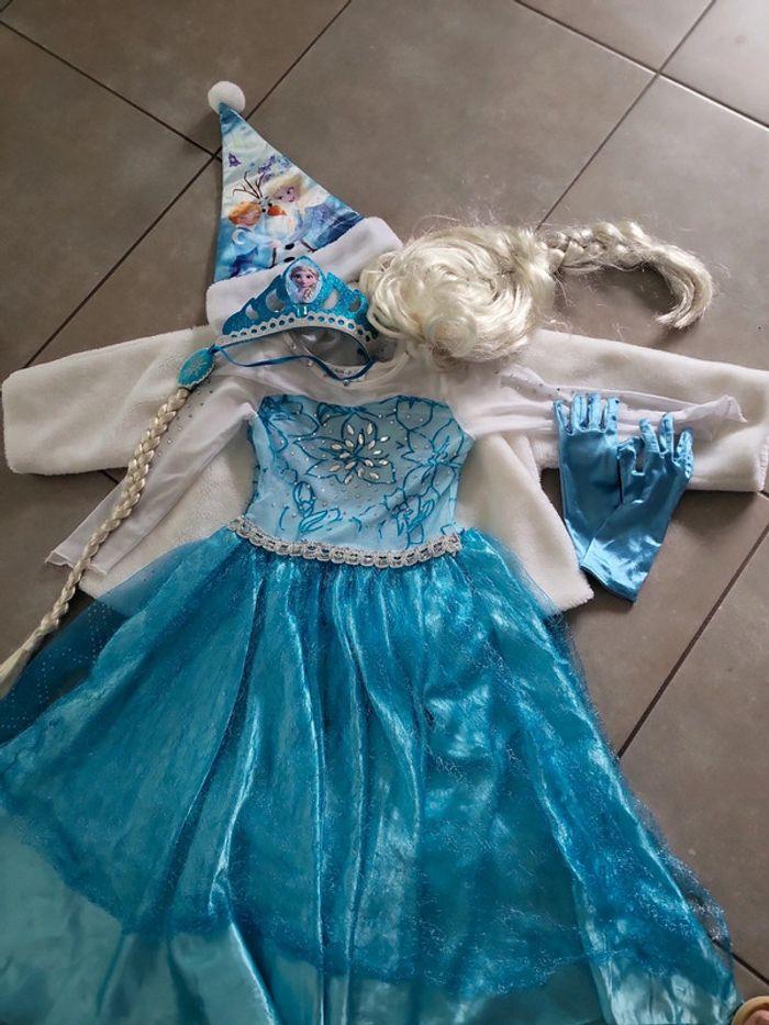 Robe Reine des neiges 8/9 ans - photo numéro 1