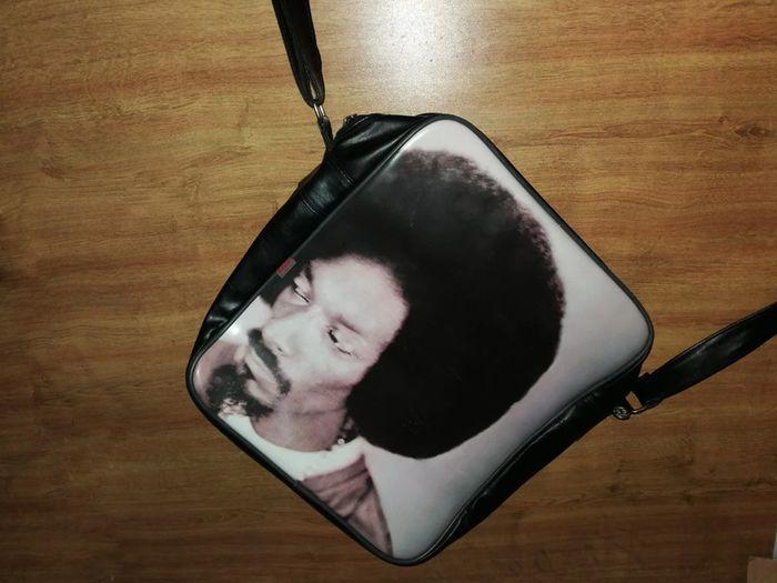 Sac à bandoulière / besace homme simili cuir style Afro - photo numéro 1