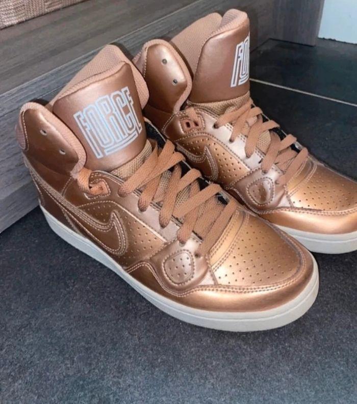 Nike couleur bronze - photo numéro 2