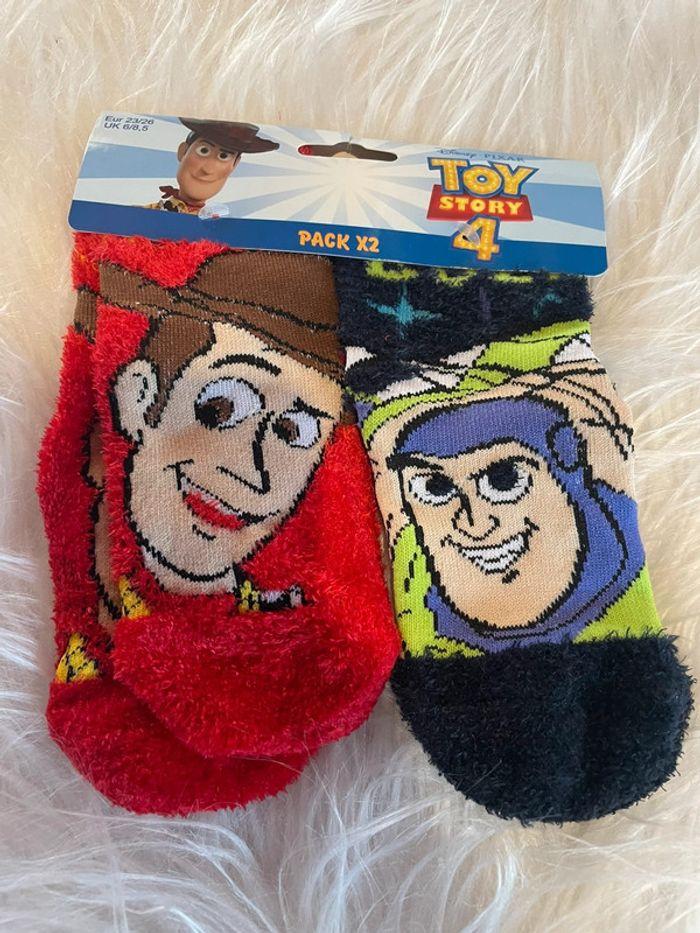 Lot chaussette anti dérapante toy story - photo numéro 1