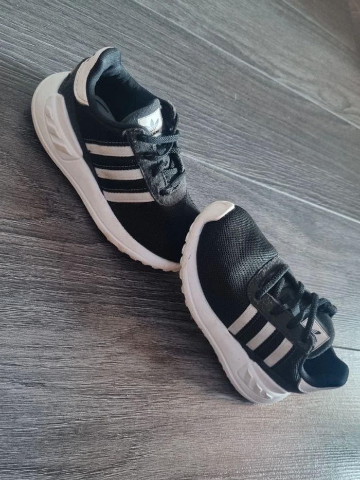 Basket Adidas T24 mixte - photo numéro 3